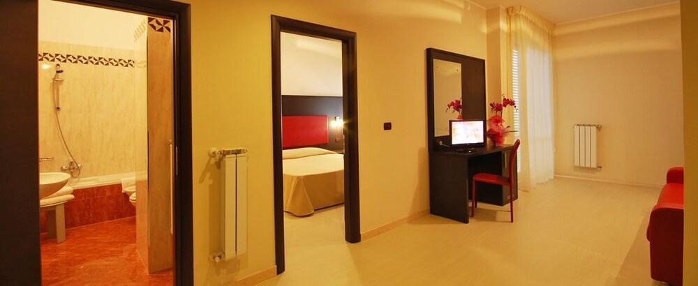 Grand Adriatico Hotel